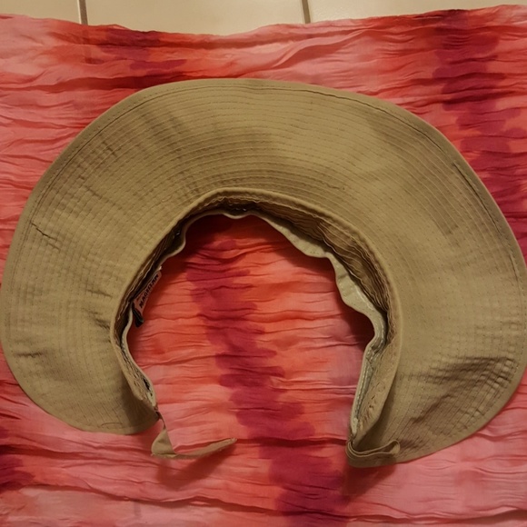 Magellan sportswear hat. - Picture 5 of 5